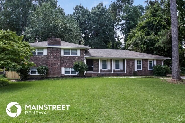 Building Photo - 1451 Cardinal Ln