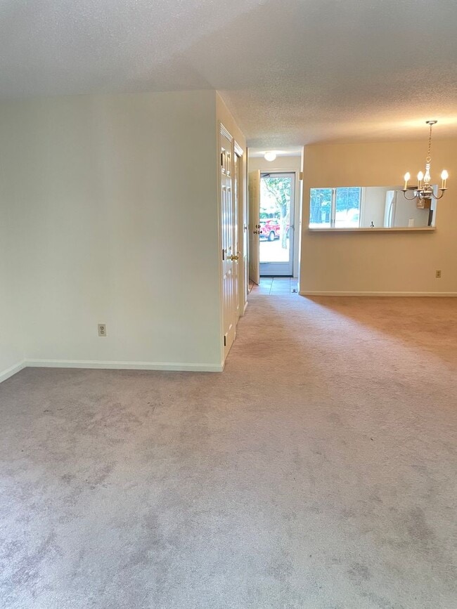 Building Photo - The Willow Brook Condo