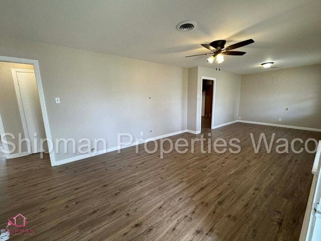 Foto del edificio - 1106 N 60th St