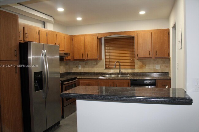 Foto del edificio - 5140 SW 40th Ave