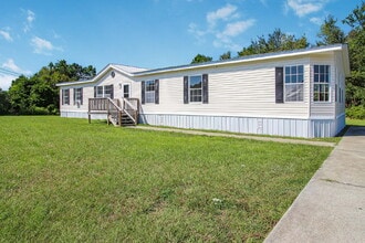 Building Photo - 480 Persimmon Blvd