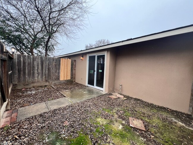 Foto del edificio - Riverside