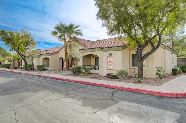 Foto del edificio - 7885 W Flamingo Rd