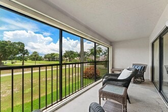 Building Photo - 1502 Pinecrest Cir