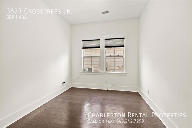 Building Photo - 3573 Crosstrees Ln