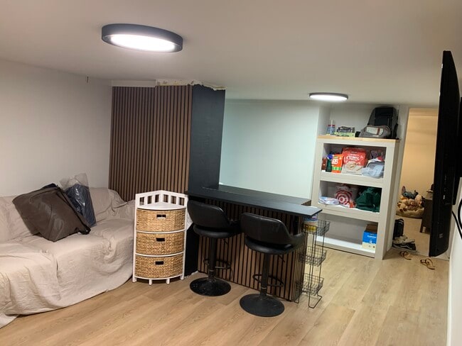 Living area and breakfast nook - 230 N 700 W