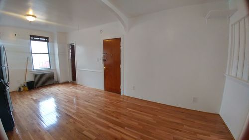 Building Photo - 188 22nd St