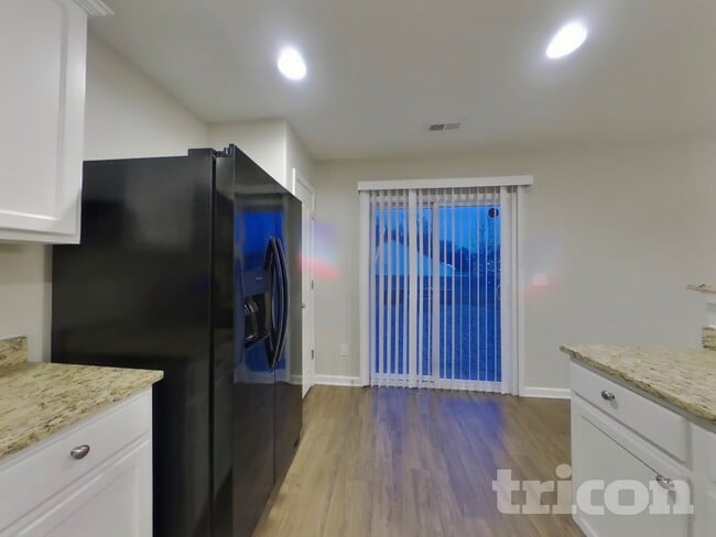 Building Photo - 1700 Allegheny Dr