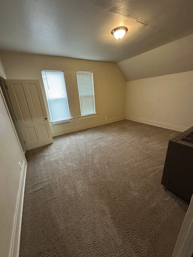 Foto del edificio - (488) 15th Street Apartments - 1 Bedroom / 1 Bathroom