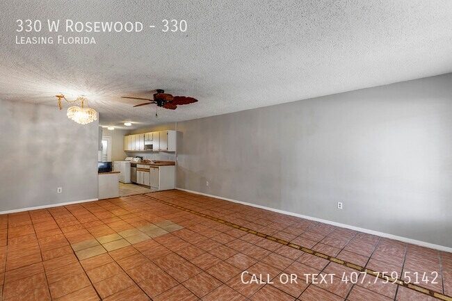 Building Photo - 330 W Rosewood, Tavares