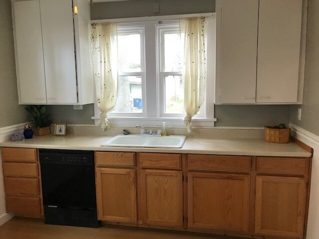 Foto del edificio - 3 Bedroom, 1 Bath Home in Edwardsville