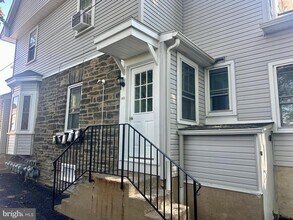 Building Photo - 412 West Ave