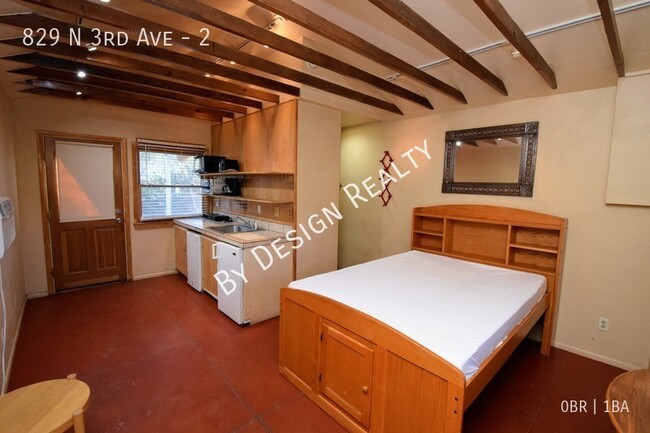 Building Photo - Casita Guest House -  Just off 4th Ave/Uni...