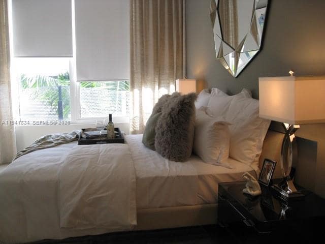 Foto del edificio - 2100 Park Ave