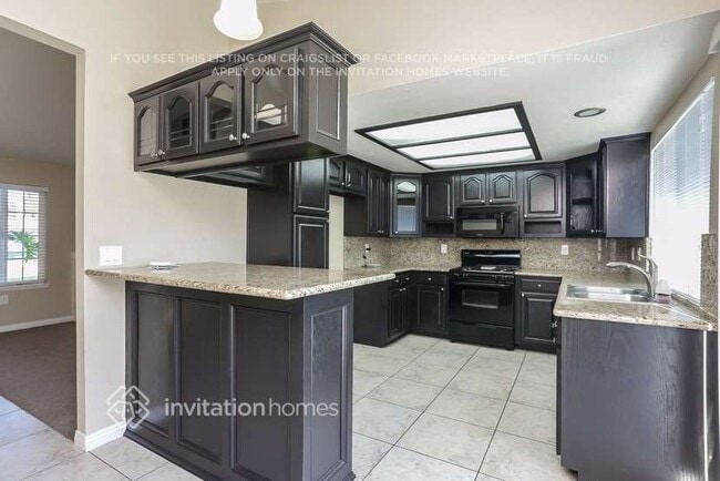 Building Photo - 11642 Queensborough St