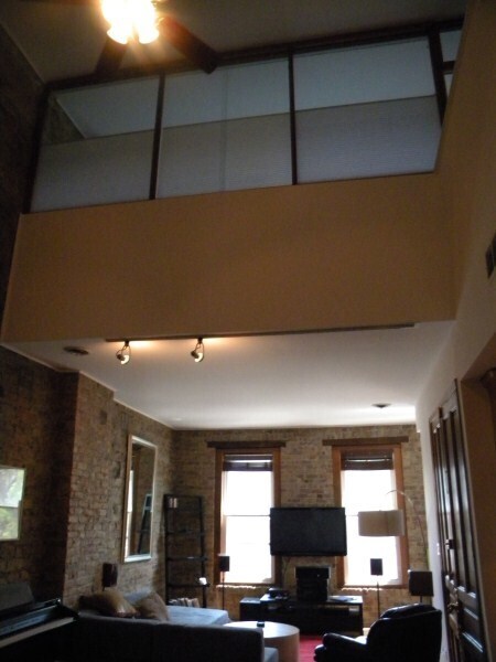 Building Photo - 2156 N Racine Ave