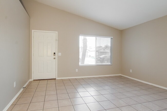 Foto del edificio - 4218 N 107th Ln