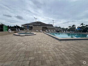 Building Photo - 16410 Kelly Cove Dr