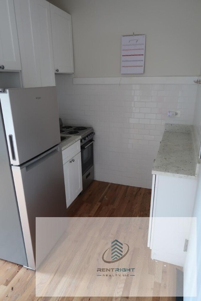 Foto del edificio - 4526 N Sheridan Rd