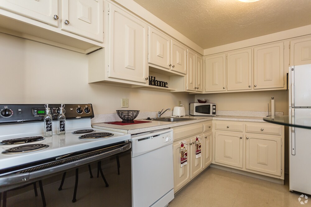 Southgate Towers Apartments Bedford, OH