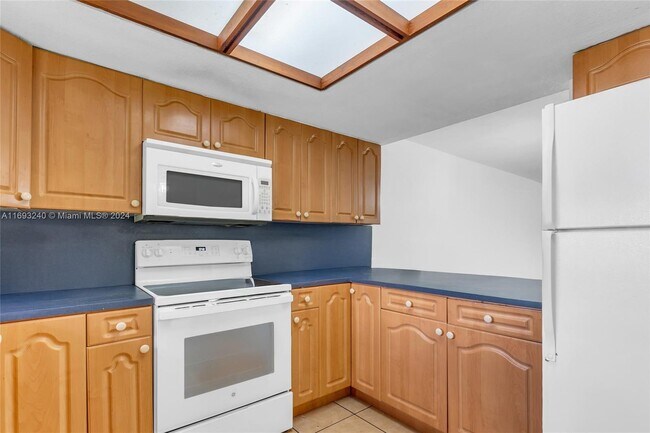Building Photo - 11123 NW 7th St
