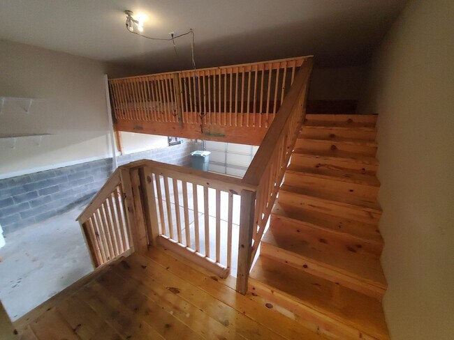 Foto del edificio - 6801 Wintercrest Way SE
