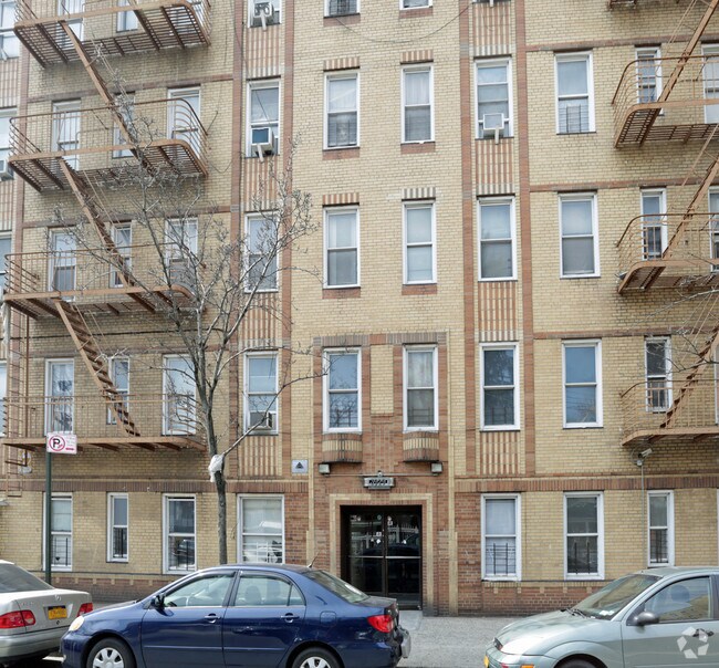 Foto del edificio - 3929 Carpenter Ave