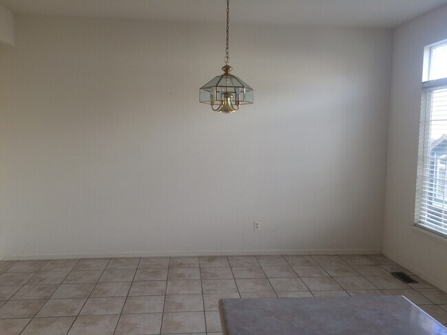 dinning area - 2855 Rock Creek Cir