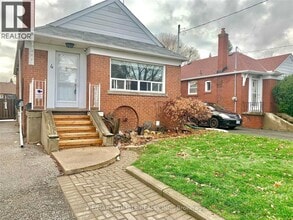 Building Photo - 4 Gaylord Dr