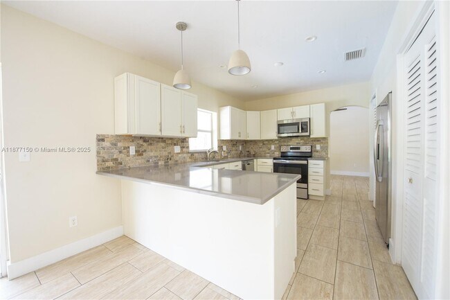 Building Photo - 18370 SW 292nd St