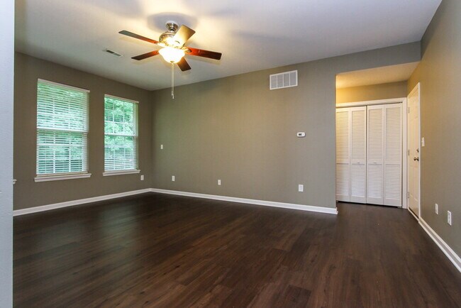 Building Photo - 11195 Catalina Dr