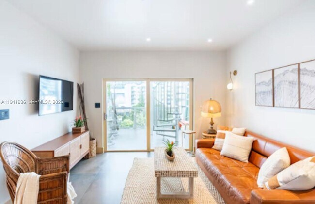 Foto del edificio - 481 NE 29th St