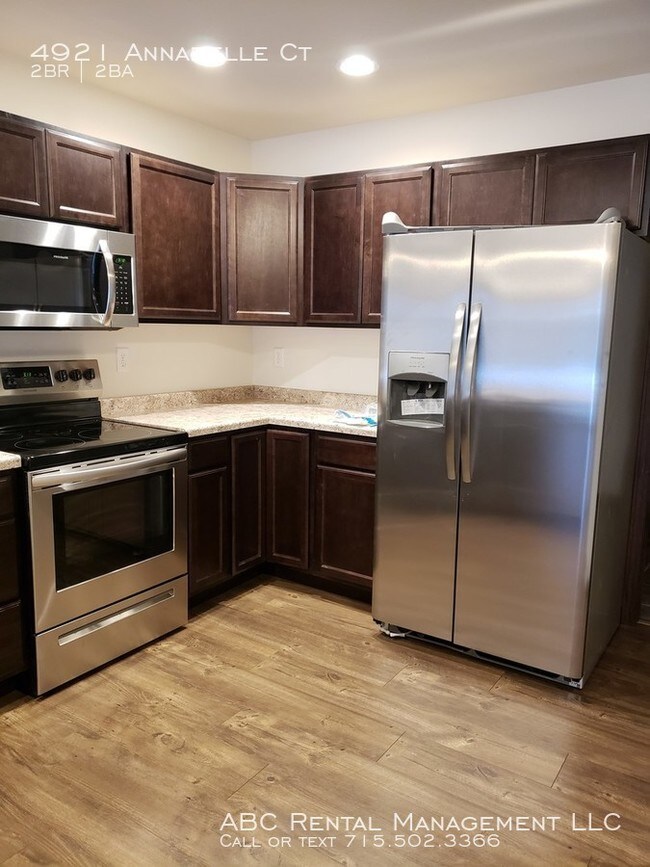 Foto del edificio - 4921 Annabelle Ct