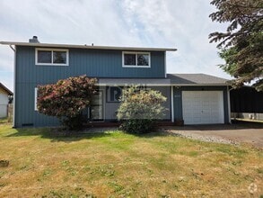 Building Photo - 8525 Queets Dr NE