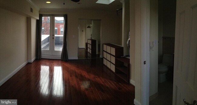 Foto del edificio - 718 5th St SE