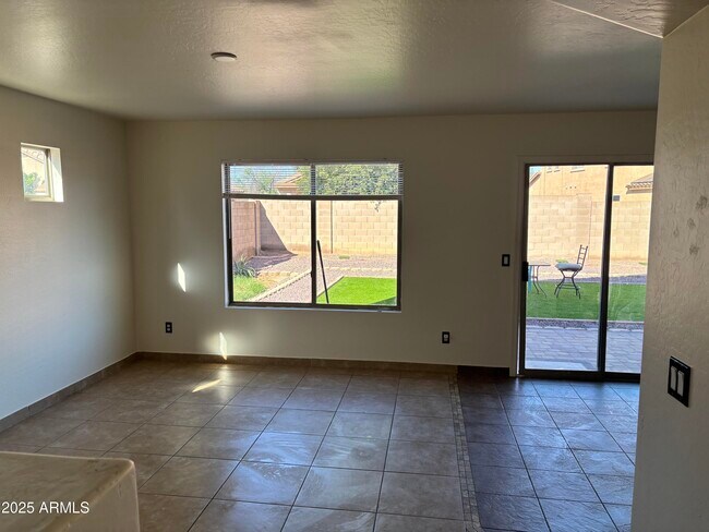 Foto del edificio - 16234 N 165th Ln