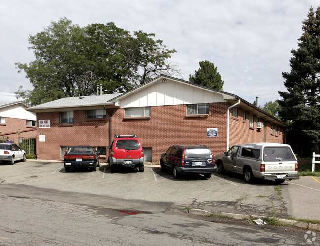 Primary Photo - East Yale Apartments