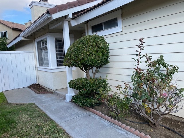 Foto del edificio - 2343 Lake Forest St