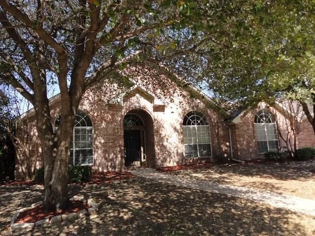 Primary Photo - 4421 Waterford Dr