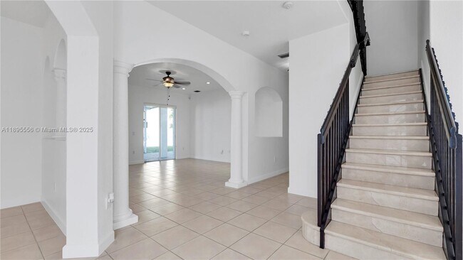 Foto del edificio - 17994 NW 87th Pl