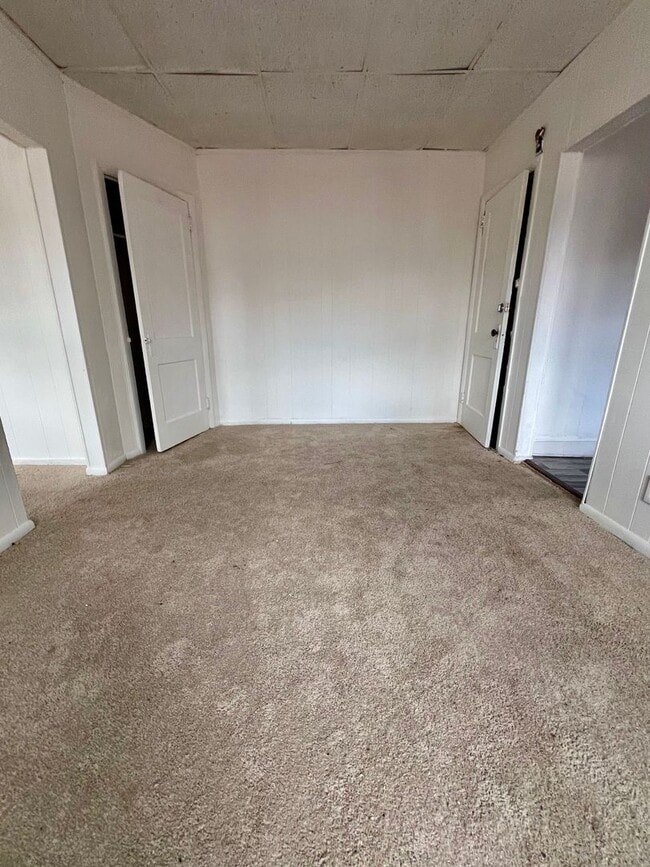 Photo - 1001 Clifton Ave Apartment