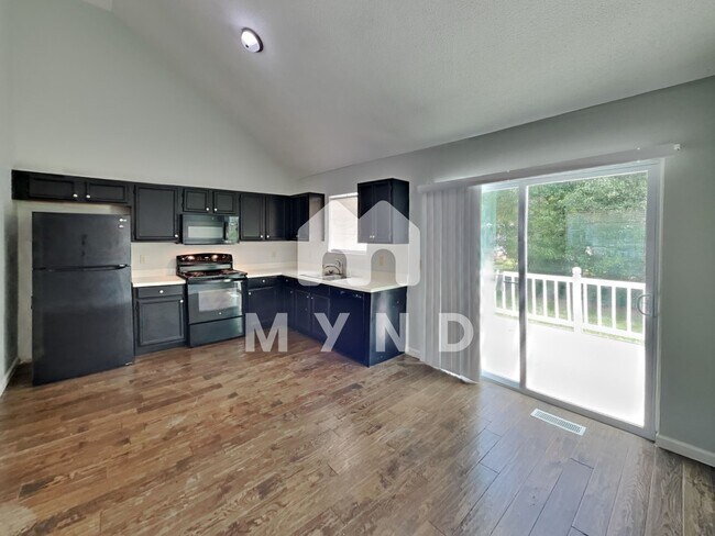 Foto del edificio - 6837 Brittany Pl