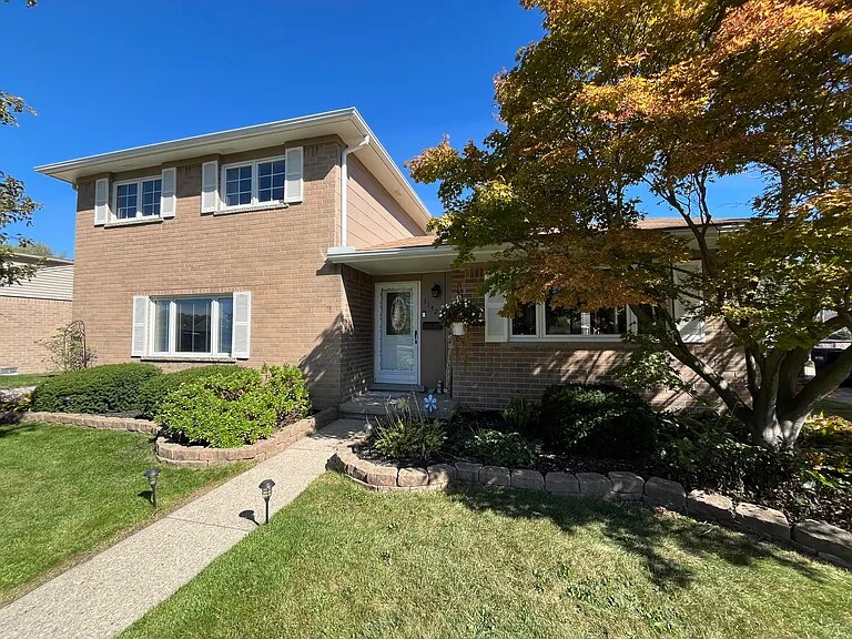 Foto principal - 11423 Delvin Dr