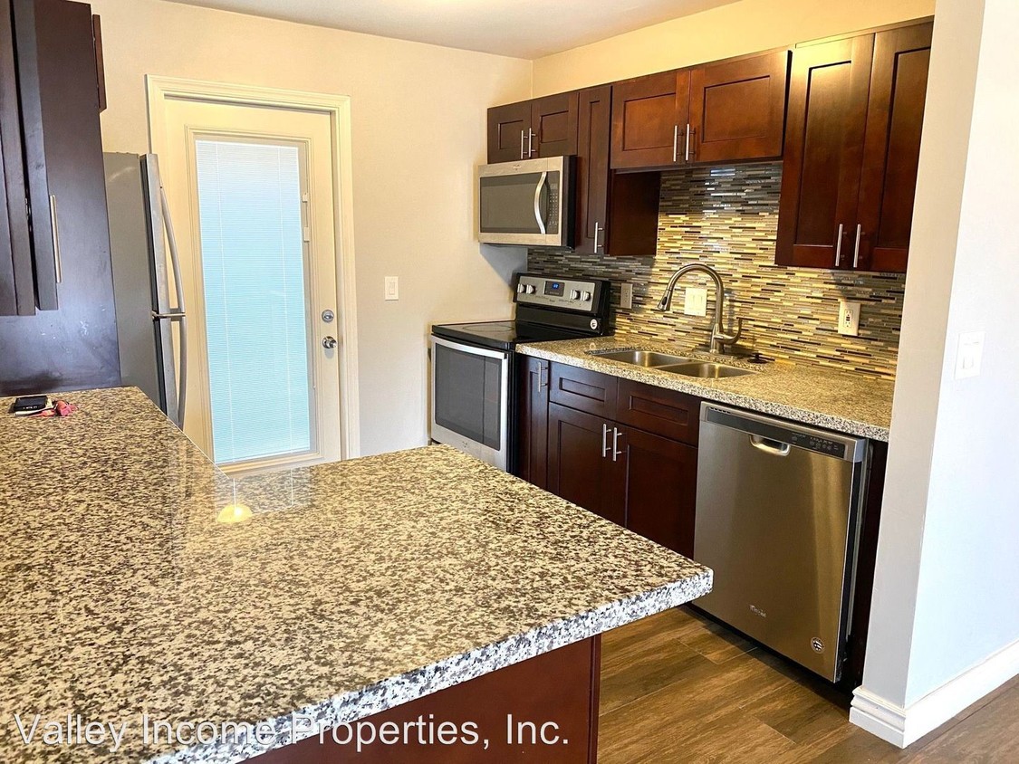 Foto principal - 7225 E Belleview St