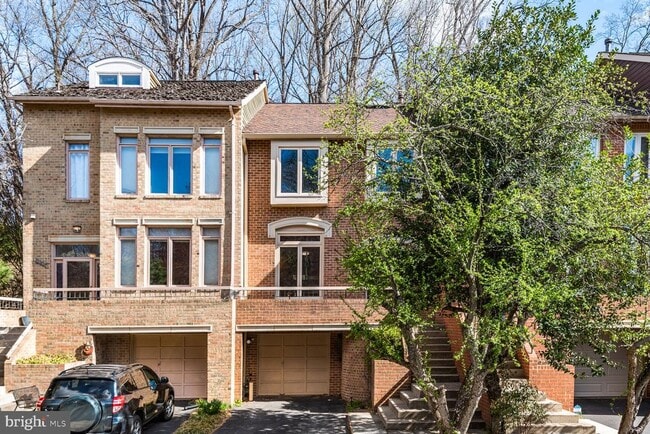 Building Photo - 10905 Whiterim Dr