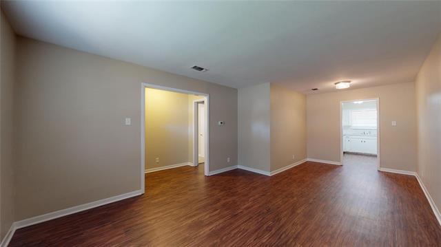 Foto del edificio - 1917 Yarborough Dr