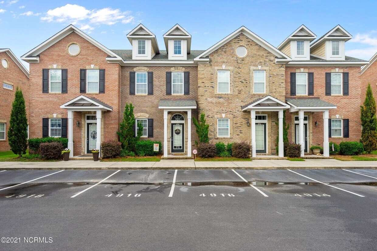 4918 Exton Park Loop, Castle Hayne, NC 28429 House Rental in Castle