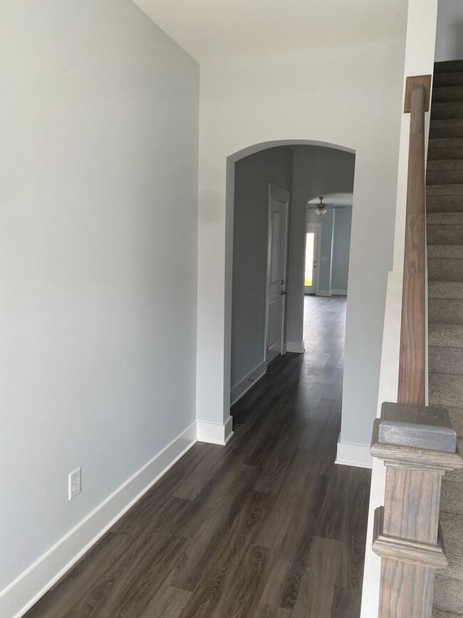 Building Photo - Beautiful Townhome in Franklin, TN!