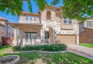 Building Photo - 608 Cascada Lane