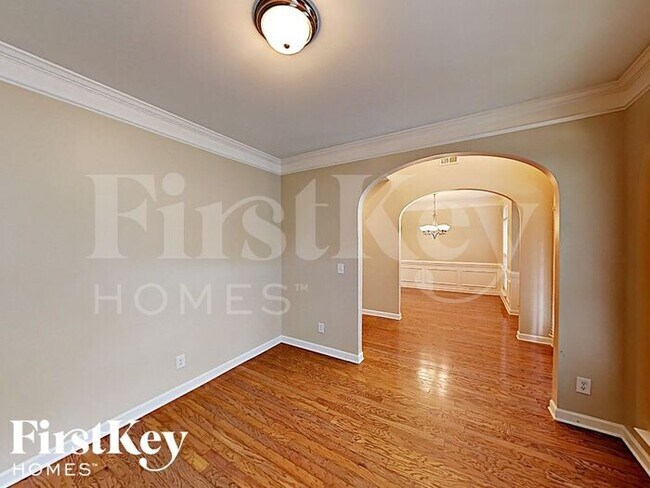 Foto del edificio - 8614 Delamere Ln